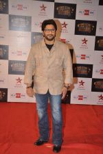 Arshad Warsi at Big Star Awards red carpet in Andheri, Mumbai on 18th Dec 2013